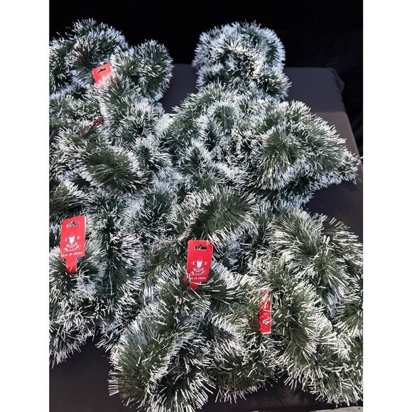 Vtg 1970’s Green Snow Tipped Christmas Tree Garland New! So Soft! Lot Of 8 New! - Picture 1 of 5